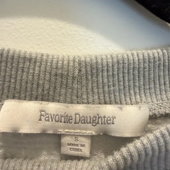 Favorite Daughter Heather Grey Crewneck Sweatshirt with Embroidered Crest - Picture 4 of 4